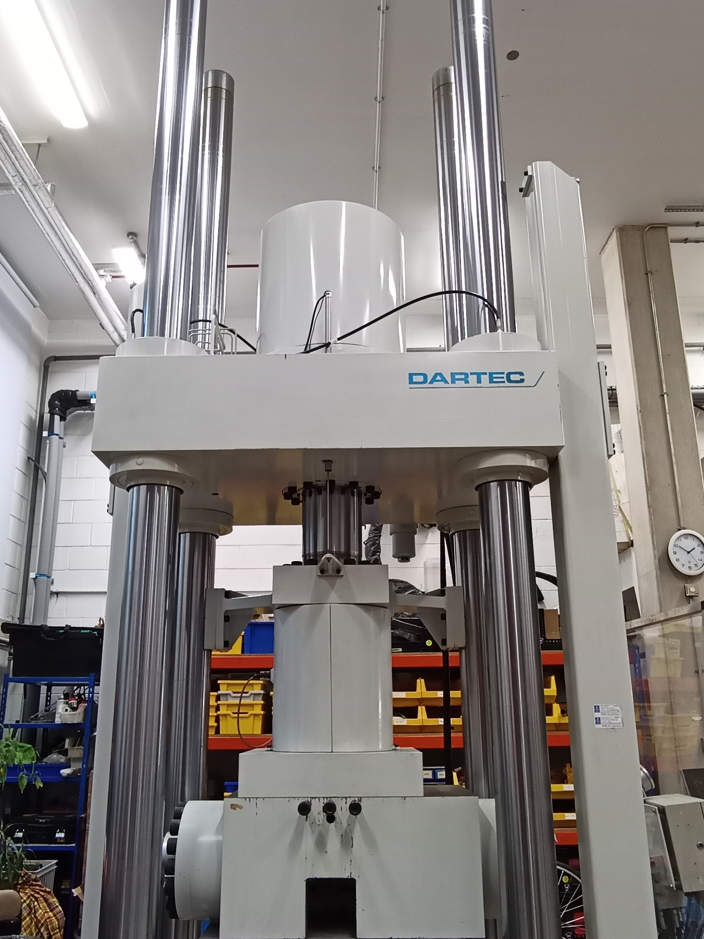 6E 1.13 Structures Laboratory 